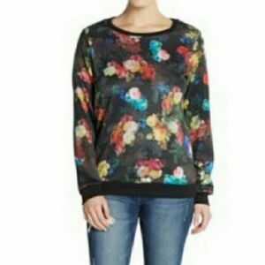 Romeo and Juliet Couture Floral Pullover